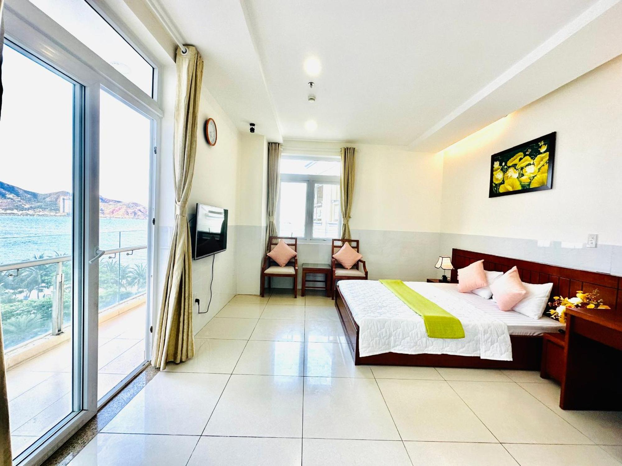 Hon Chong Hotel Nha Trang Exterior foto